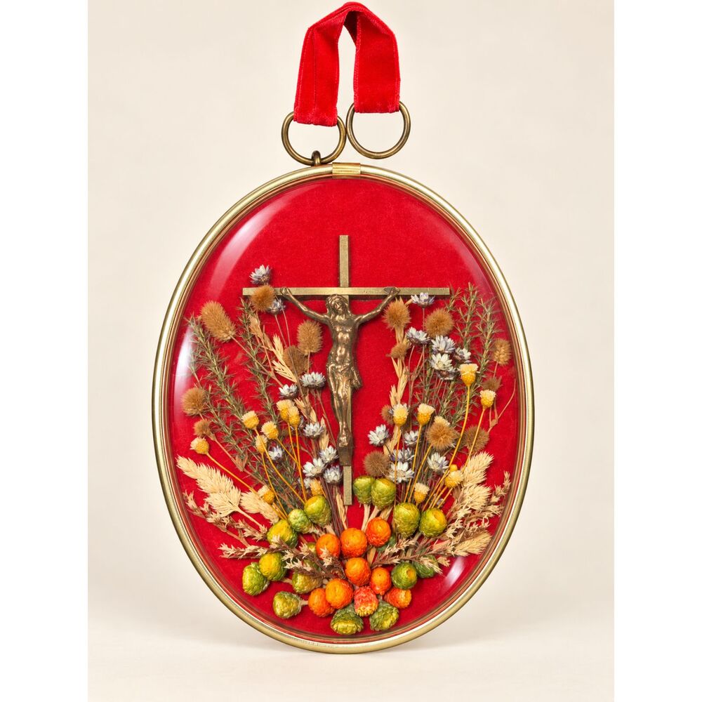 Oval Crucifix Dried Flower Wall Hanging Red Velvet Gold Tone Frame 7.75 Inch